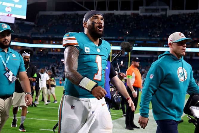 Tua Tagovailoa to limit participation in Dolphins training camp amid contract delays