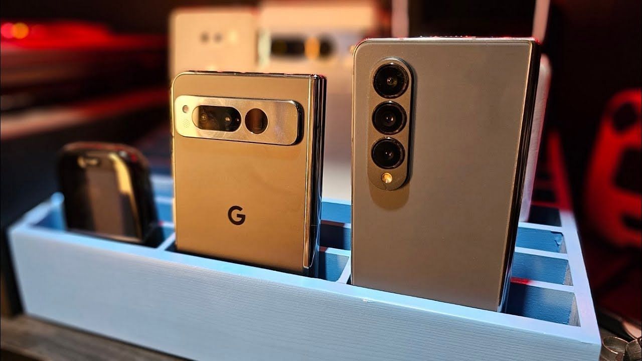 Samsung Galaxy Z Fold6 vs Google Pixel Fold: Both smartphones come with a triple camera setup at the back (Image via Shane Craig/YouTube)