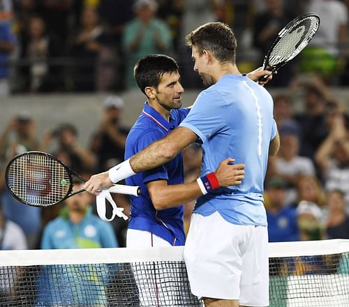 Novak Djokovic (L) and Juan Martin Del Potro at the Rio 2016 Olympic Games. (Image: Getty)