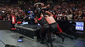 The Wiseman returns; A huge challenge - 4 directions for The Bloodline after brutal attack of Roman Reigns on SmackDown