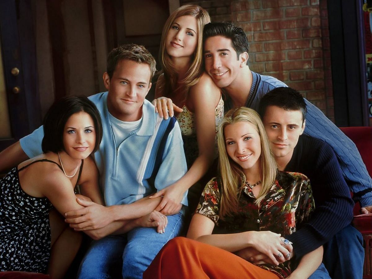 Cast of Friends (Image via Instagram/@friends)