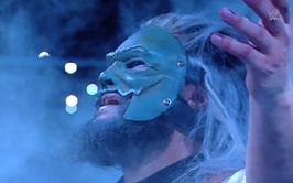 Bo Dallas/Uncle Howdy visibly emotional after RAW goes off the air following his first win in years