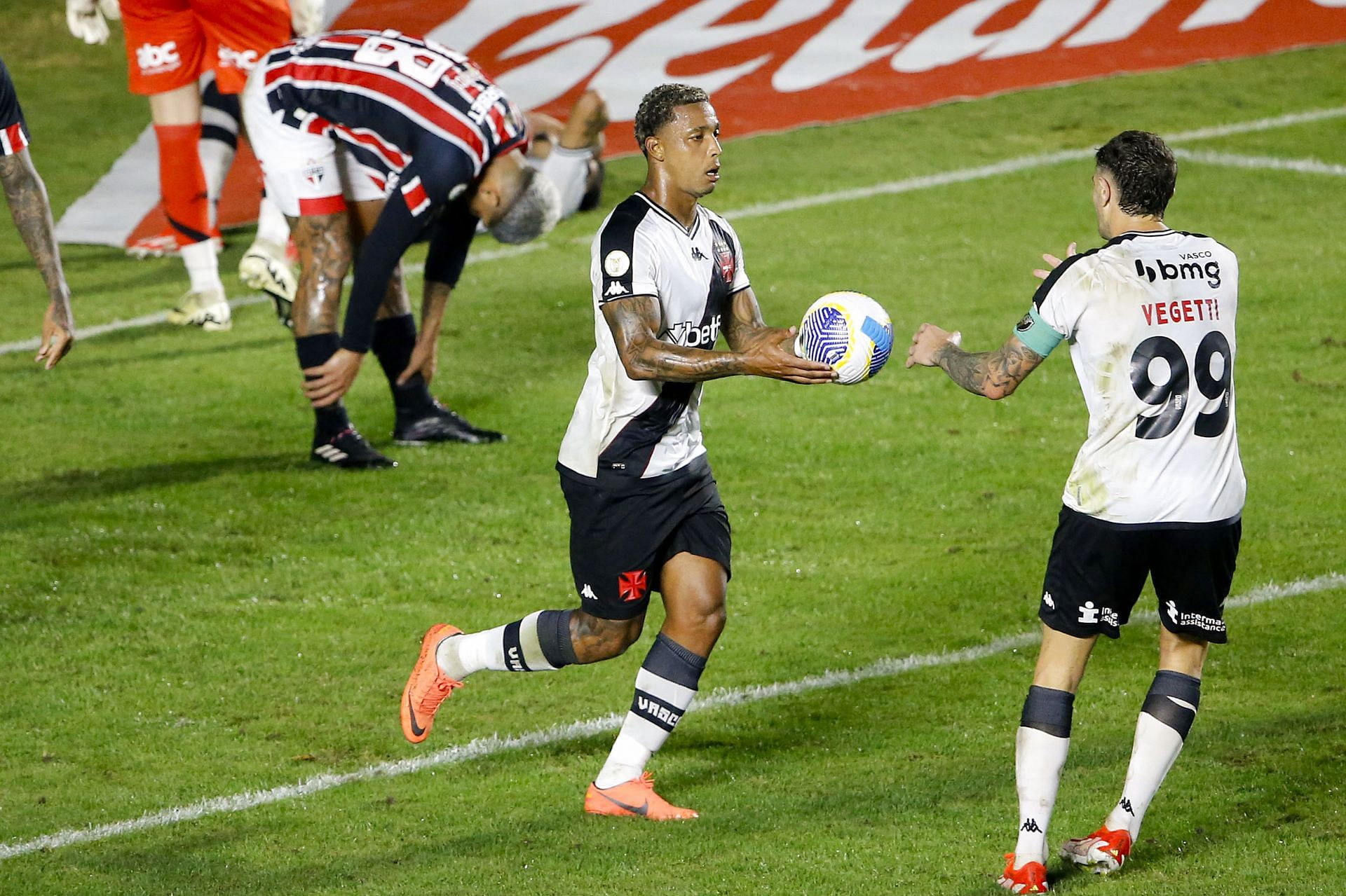 Vasco da Gama v Sao Paulo - Campeonato Brasileiro Serie A 2024 - Source: Getty