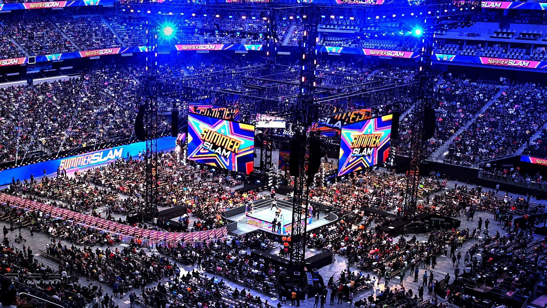 The WWE Universe packs the stadium for SummerSlam