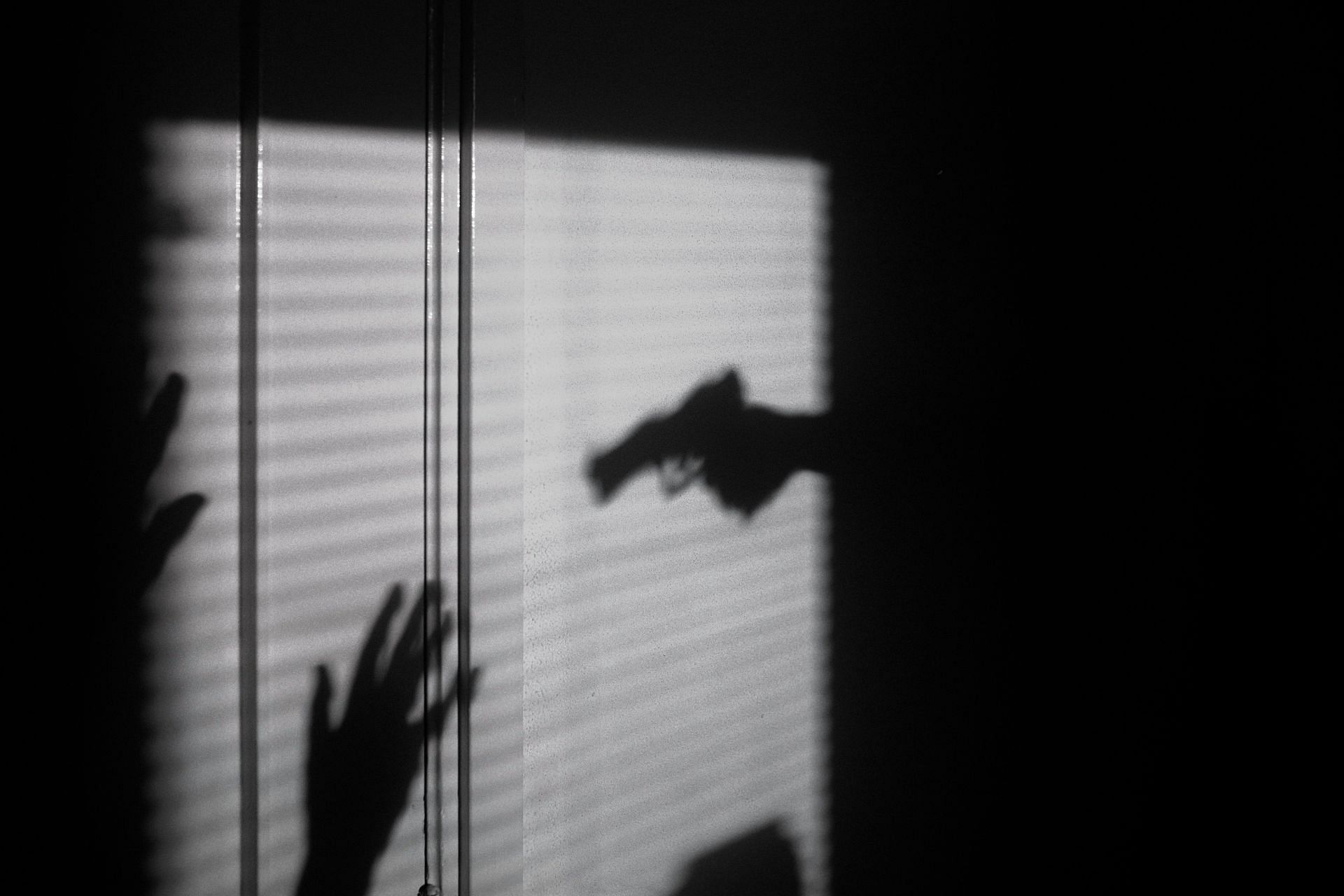 The suspect used a gun to commit the crime (Representative Image via Unsplash)