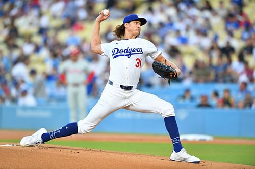 MLB: AUG 05 Phillies at Dodgers - Source: Getty