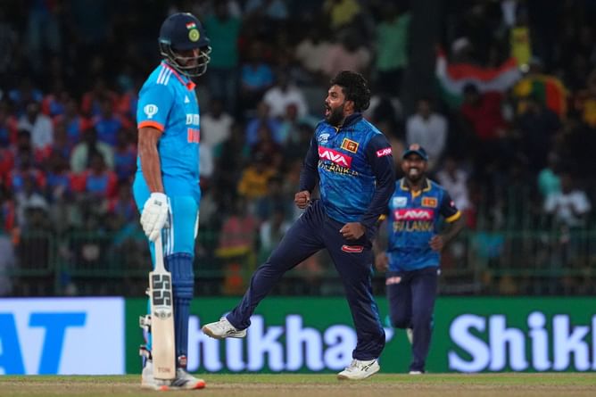 SL vs IND: दूसरे वनडे में भी रहेगा स्पिन गेंदबाजों का बोलबाला, श्रीलंका और भारत उतार सकते हैं कुल 9 स्पिनर्स; जानिए पूरी पिच रिपोर्ट