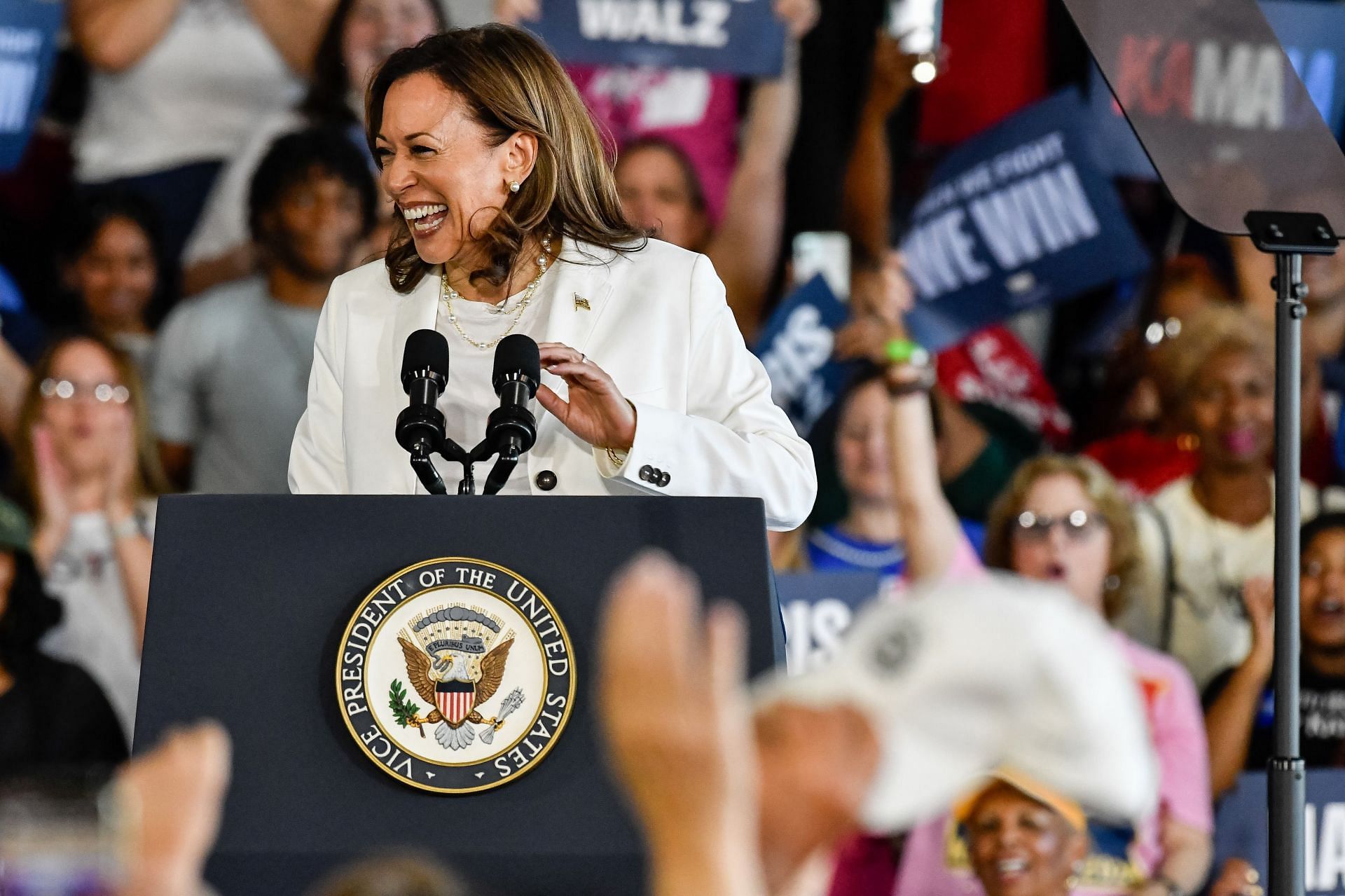 US Vice President Kamala Harris and Governor Tim Walz presidential campaign rally in Michigan - Source: Getty