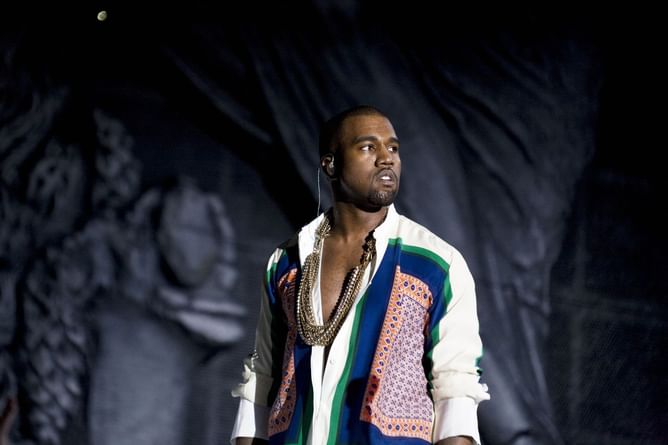 Kanye West's "dependence" on nitrous gas for his titanium grill is concerning his staff, Milo Yiannopoulos claims
