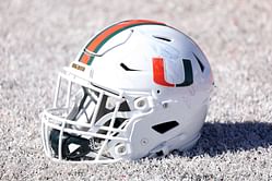 2026 class 4-star OT Carter Scruggs confirms receiving offer from Miami Hurricanes