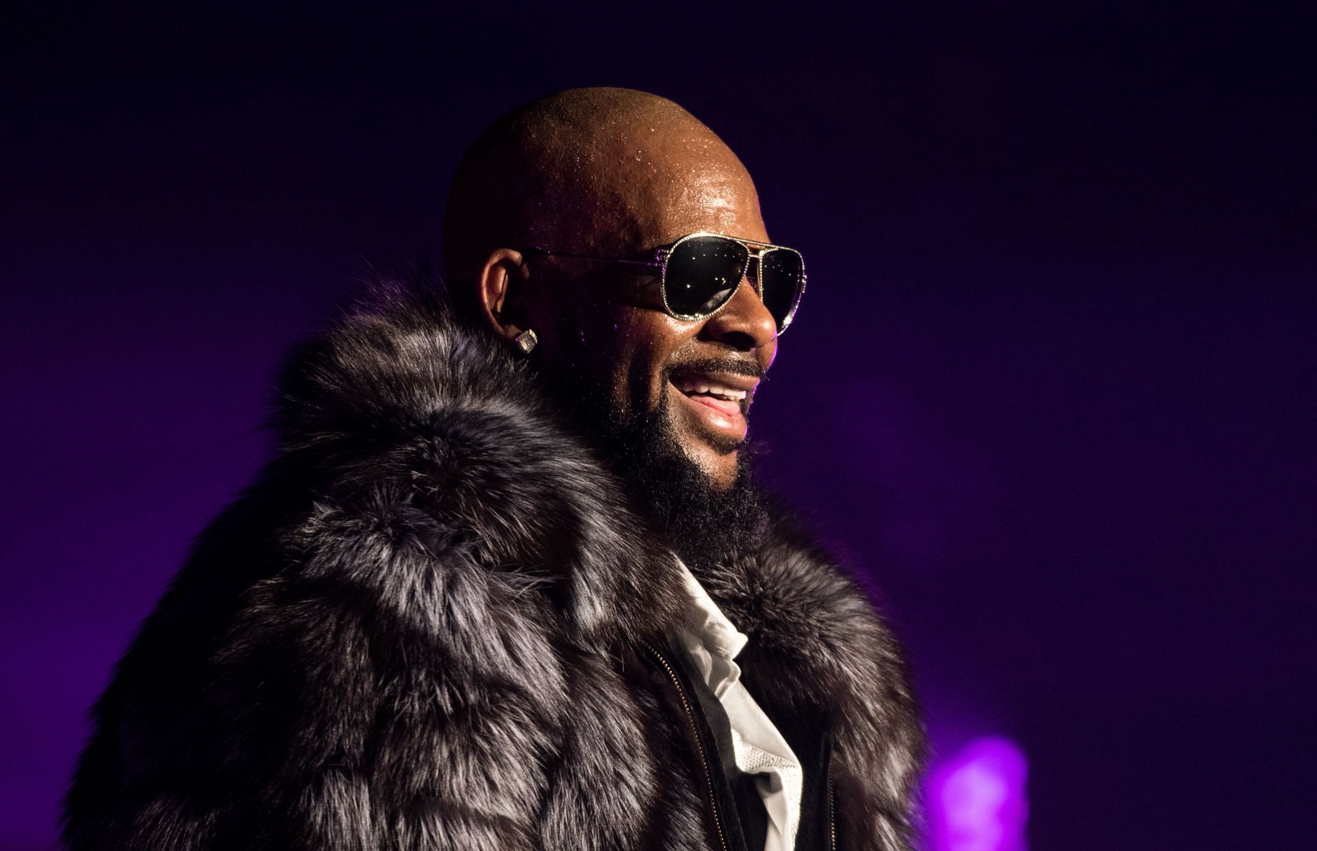 R. Kelly 12 Nights Of Christmas - Brooklyn, New York - Source: Getty