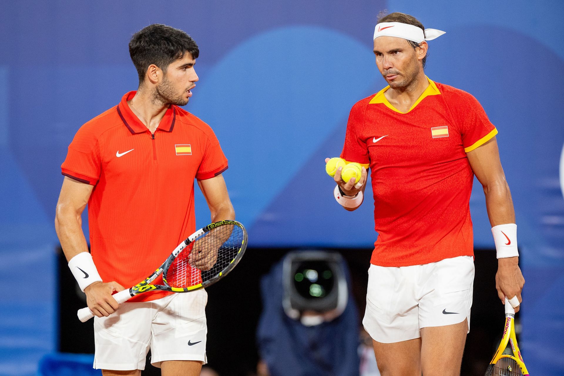 Carlos Alcaraz (L) and Rafael Nadal at the Olympic Games Paris 2024. (Image via Getty)