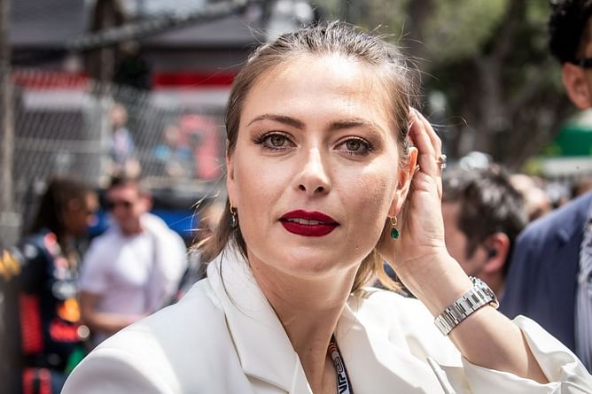 In Pictures: Maria Sharapova delights in her Italian getaway; from spending time by the sea to relishing fresh fruits