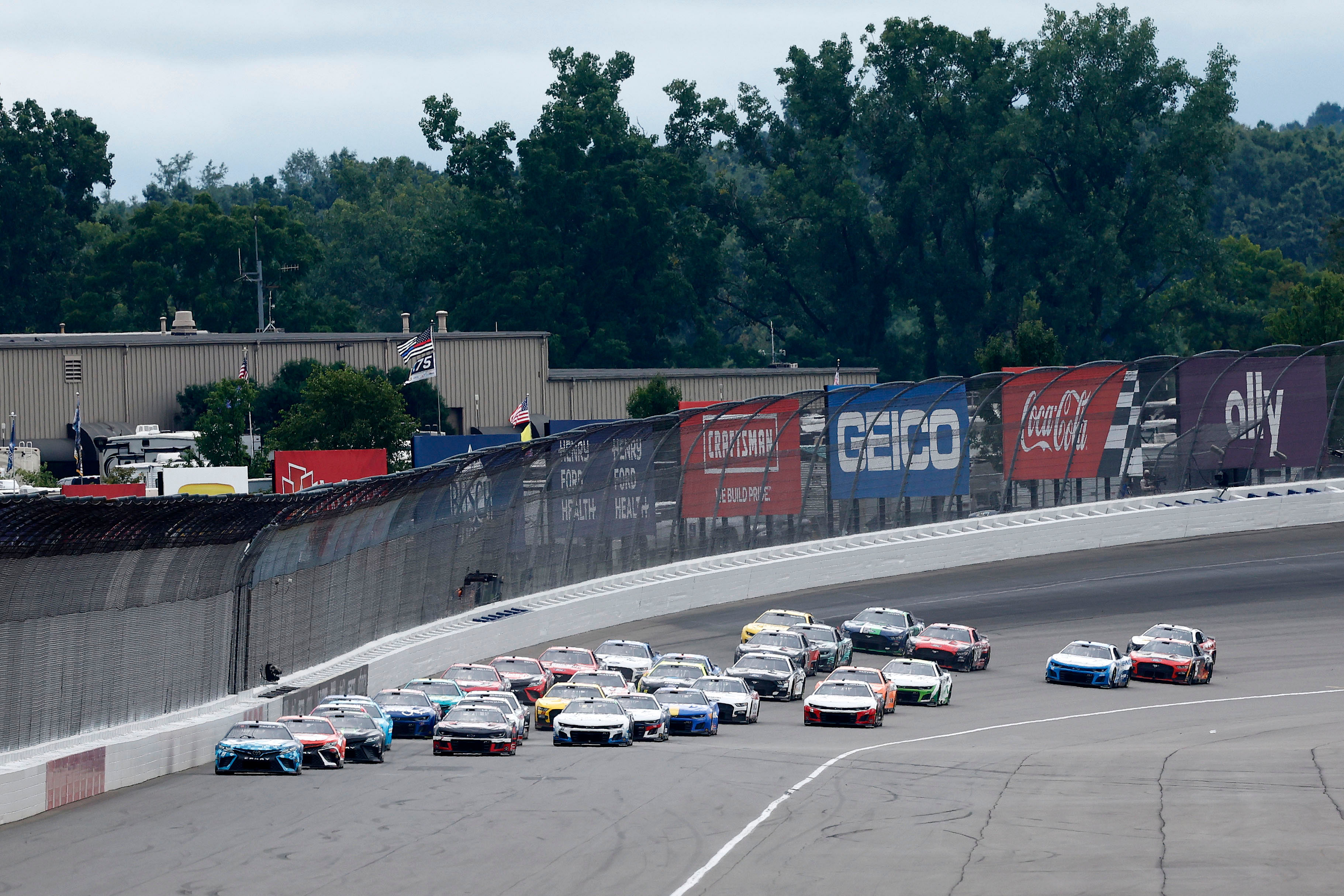 NASCAR 2024 Here’s what Friday’s schedule at Michigan International