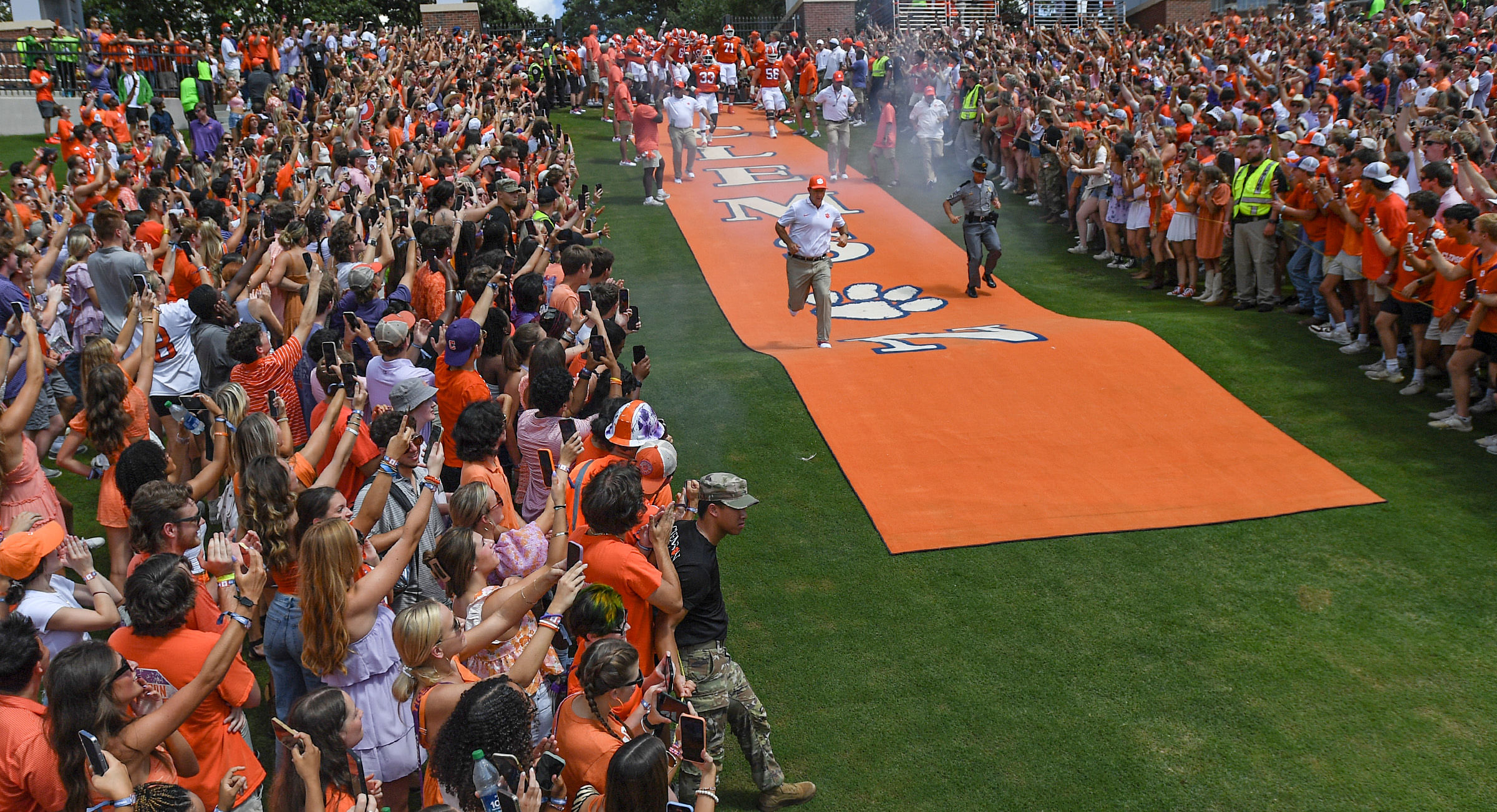 NCAA Football: Charleston Southern at Clemson - Source: Imagn