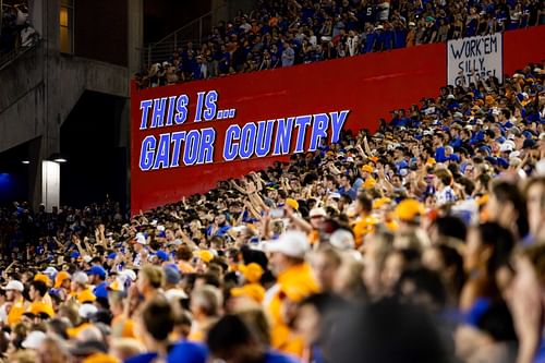 NCAA Football: Tennessee at Florida - Source: Imagn