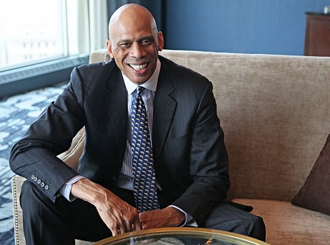 Lakers legend Kareem Abdul-Jabbar calls Fantics Fest "best sports show" as he shares BTS snaps from NYC ft. Cooper Flagg & more