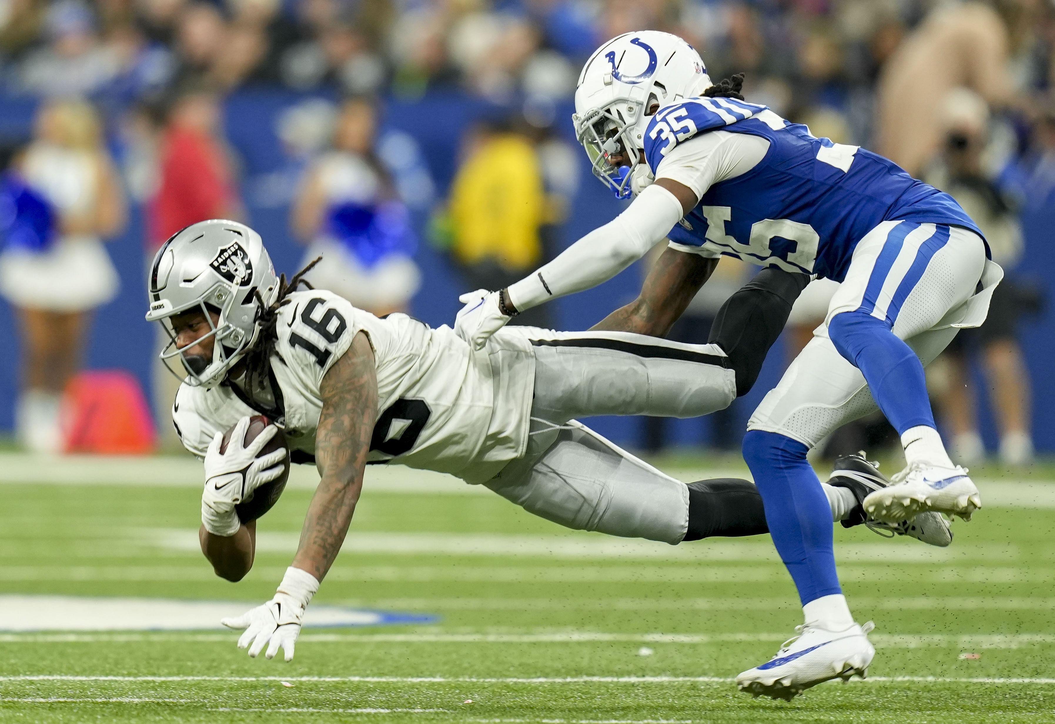 NFL: Las Vegas Raiders at Indianapolis Colts - Source: Imagn