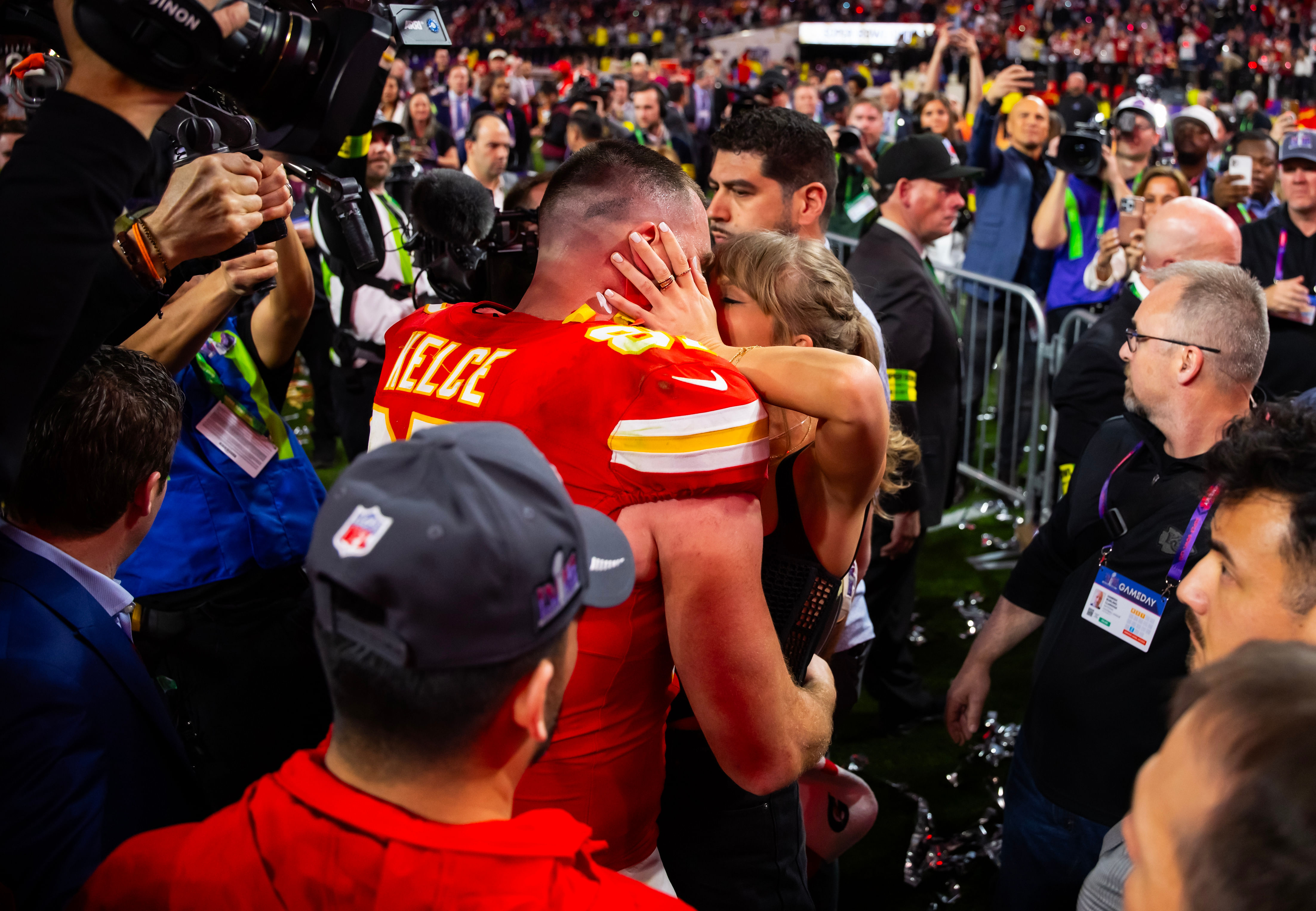 Could Taylor Swift and Travis Kelce get engaged? (Imagn)