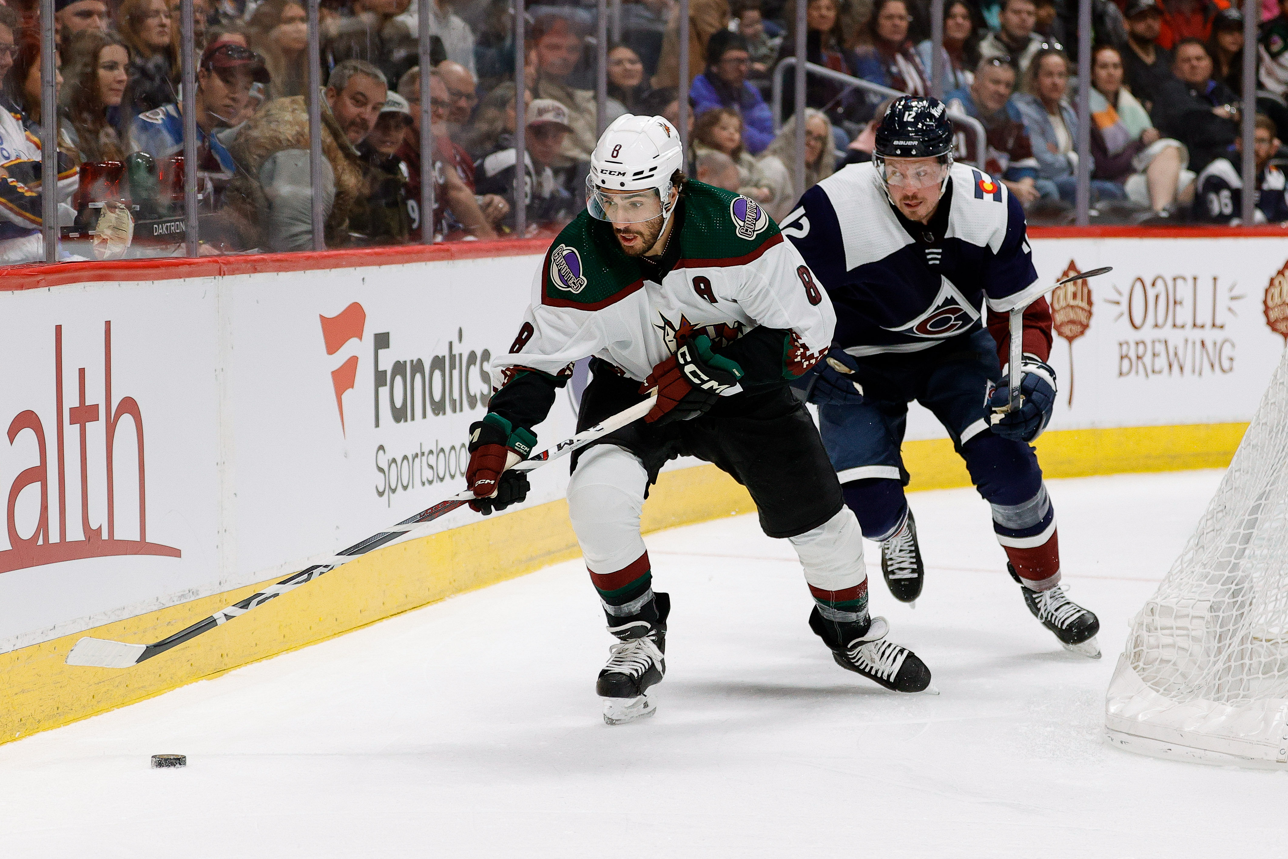 NHL: Arizona Coyotes at Colorado Avalanche - Source: Imagn