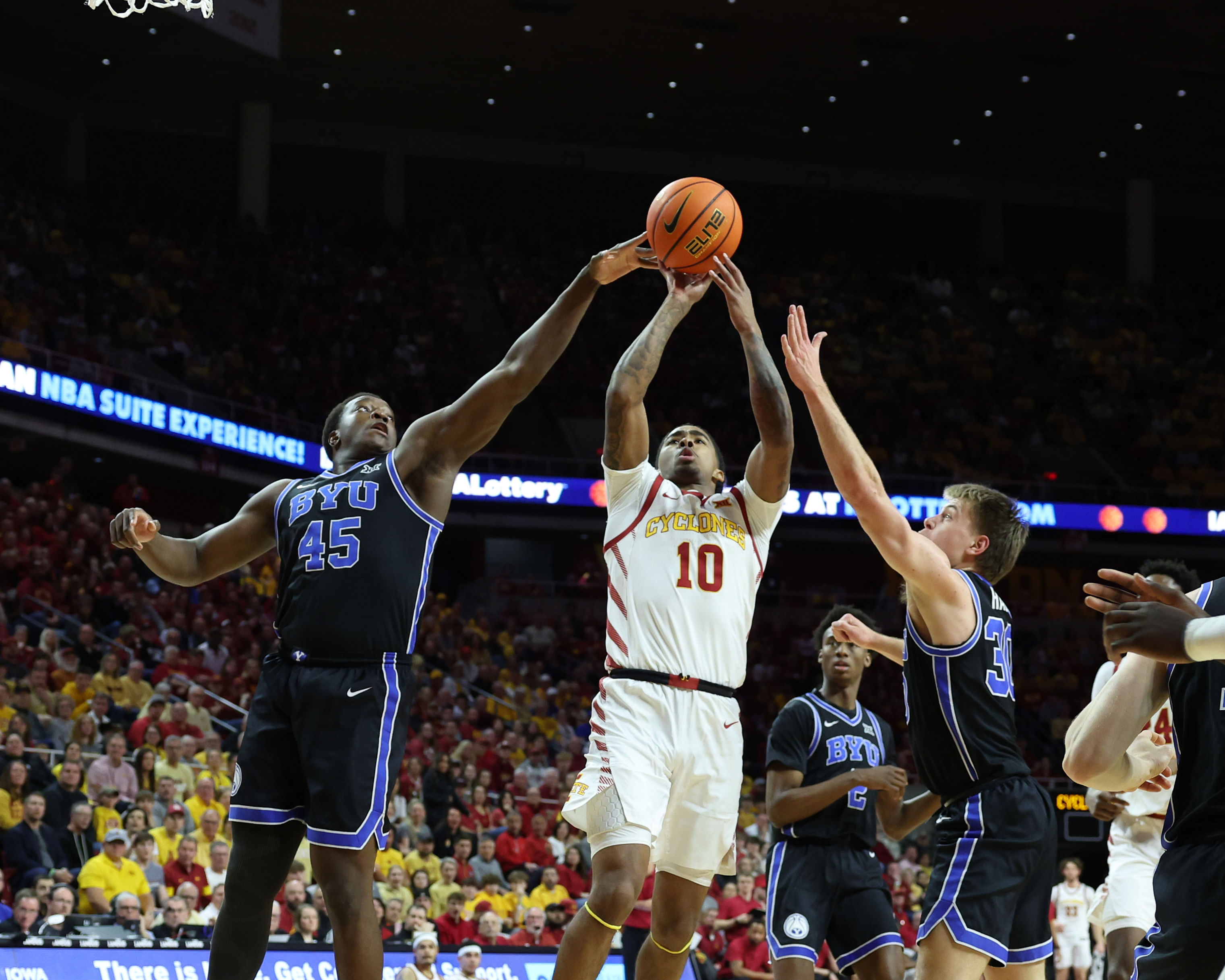 BYU forward Fousseyni Traore looks to block a shot (Image Source: IMAGN)