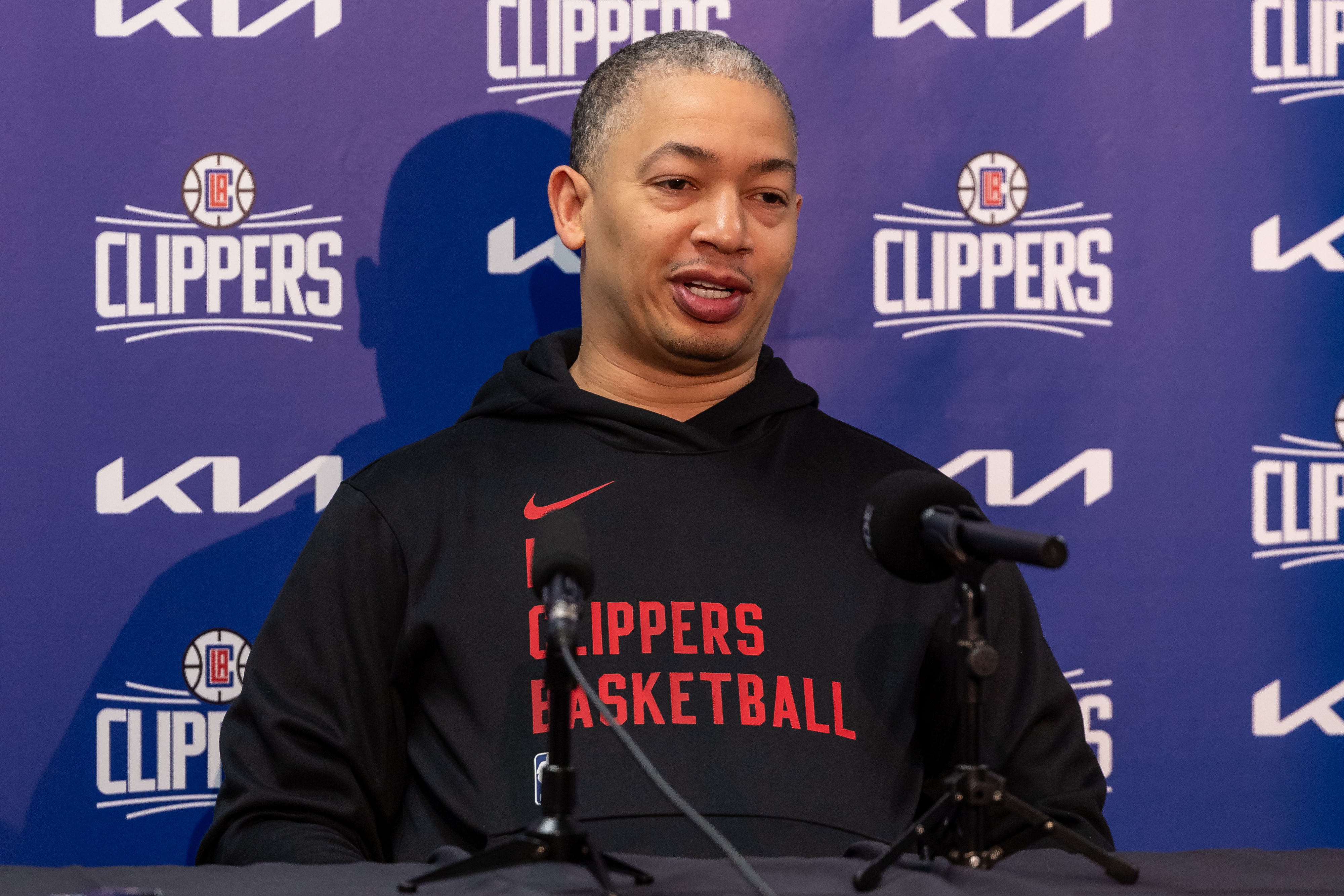 LA Clippers coach Tyronn Lue (Image Credit: Stephen Lew-USA TODAY Sports)