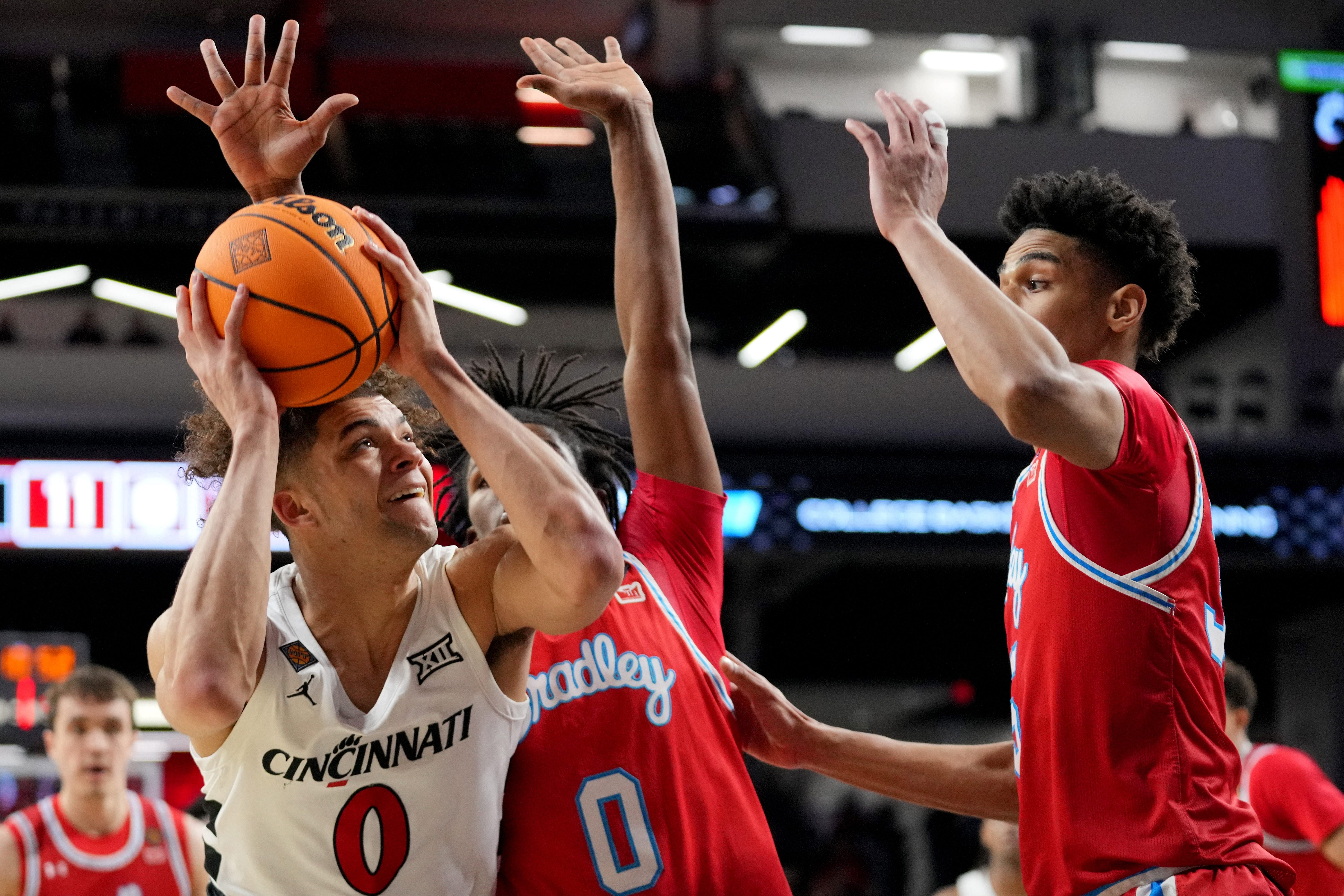 Cincinnati guard Dan Skillings Jr. (Image Source: IMAGN)