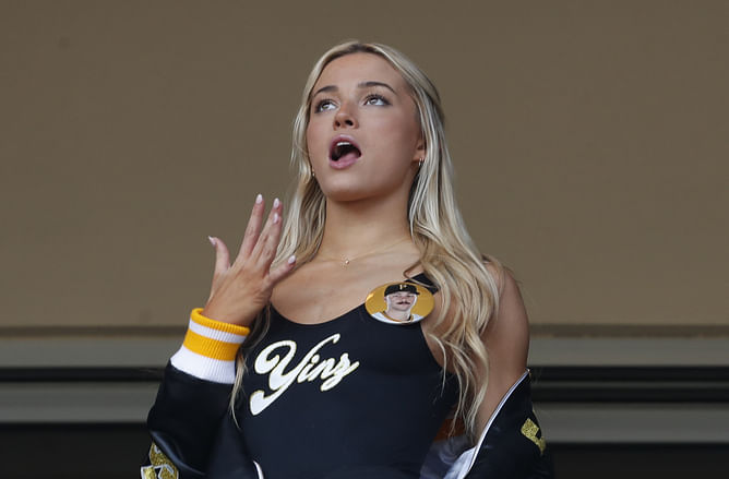 Paul Skenes' girlfriend Olivia Dunne gets the middle finger from Druski as comedian banters after beating her at Fanatics Fest