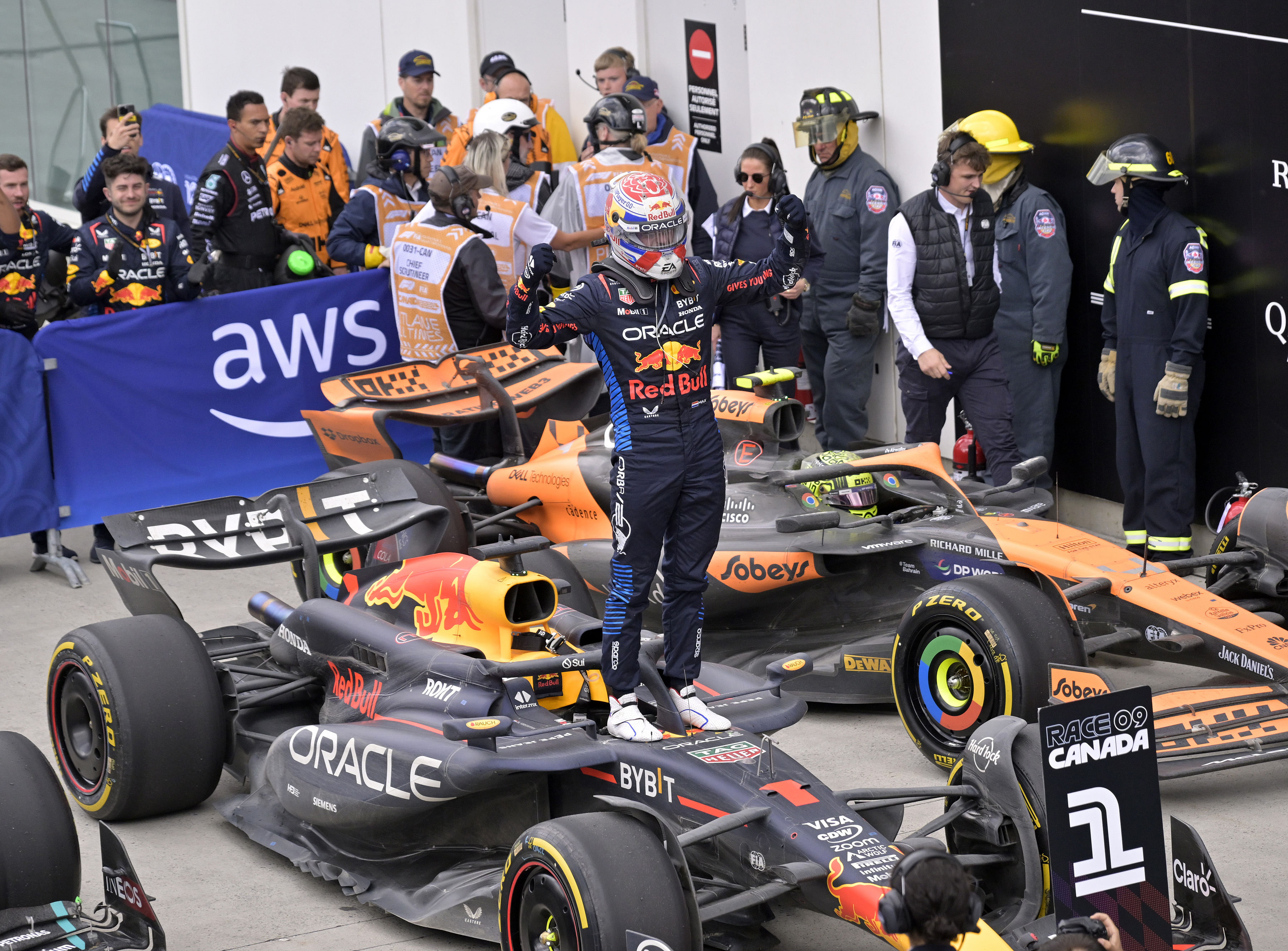 Red Bull Racing driver Max Verstappen (NED) wins the Canadian Grand Prix at Circuit Gilles Villeneuve. Mandatory Credit: Eric Bolte-USA TODAY Sports Source: Imagn