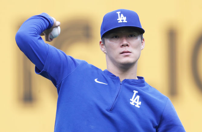 Yoshinobu Yamamoto injury update: Japanese ace gets closer to return after latest simulated bullpen session
