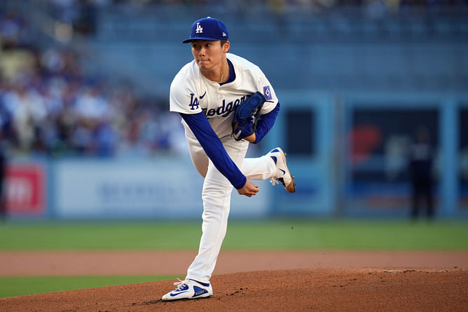 Yoshinobu Yamamoto injury update: Dodgers pitcher recovering well from shoulder issue, gearing up for rehab starts before returning to the majors