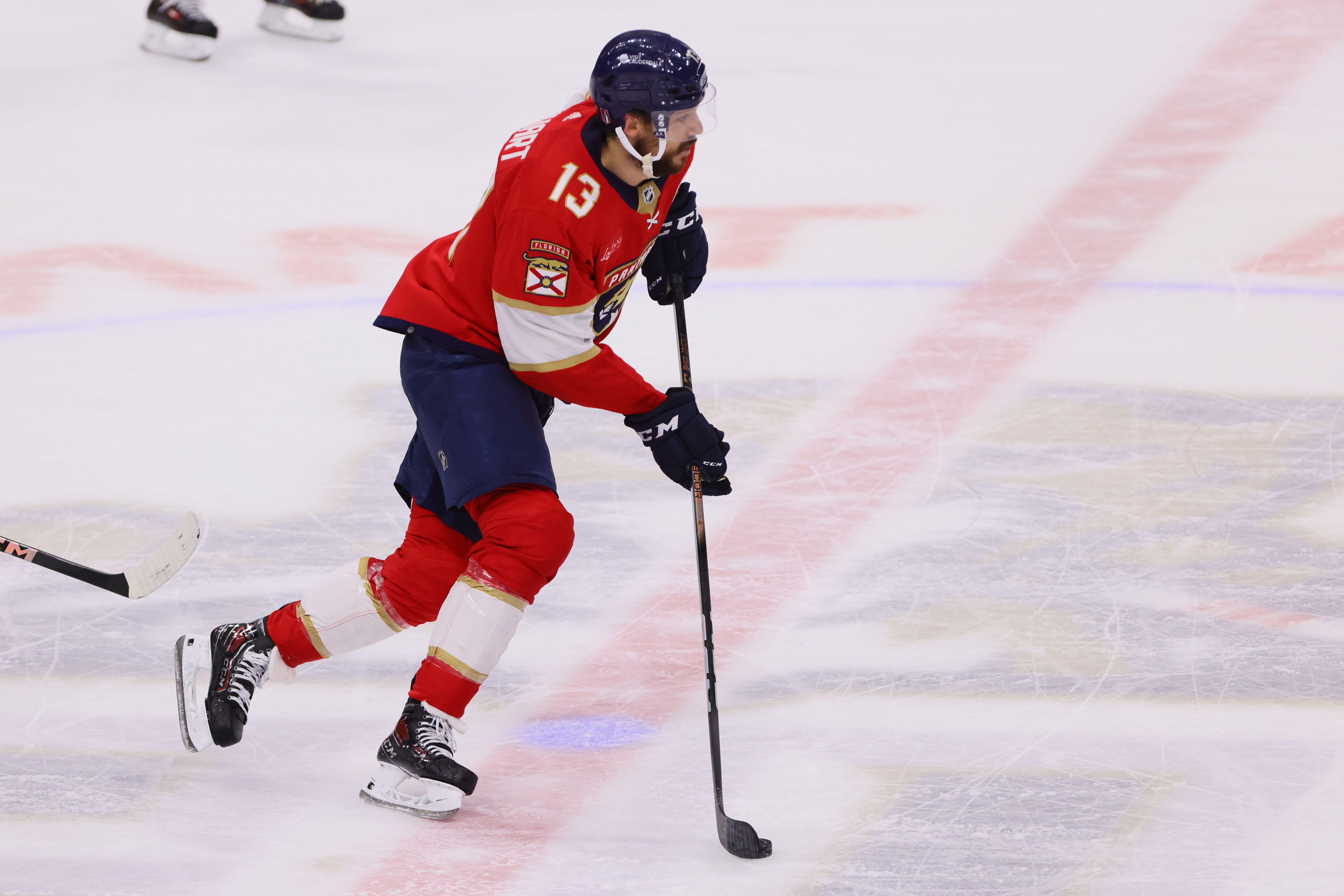 Sam Reinhart re-upped with the Florida Panthers (Imagn)