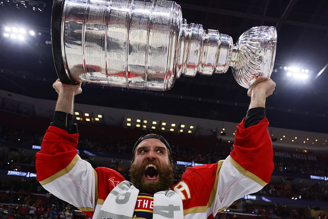 Panthers' Aaron Ekblad talks about intense urge to settle a score with Golf star Brooks Koepka