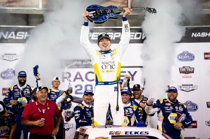 Christian Eckes takes over No. 16 as AJ Allmendinger moves to full-time Cup Series role with Kaulig
