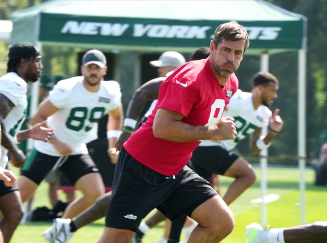 4x Super Bowl champ not banking on Aaron Rodgers' Jets for Super Bowl 2025