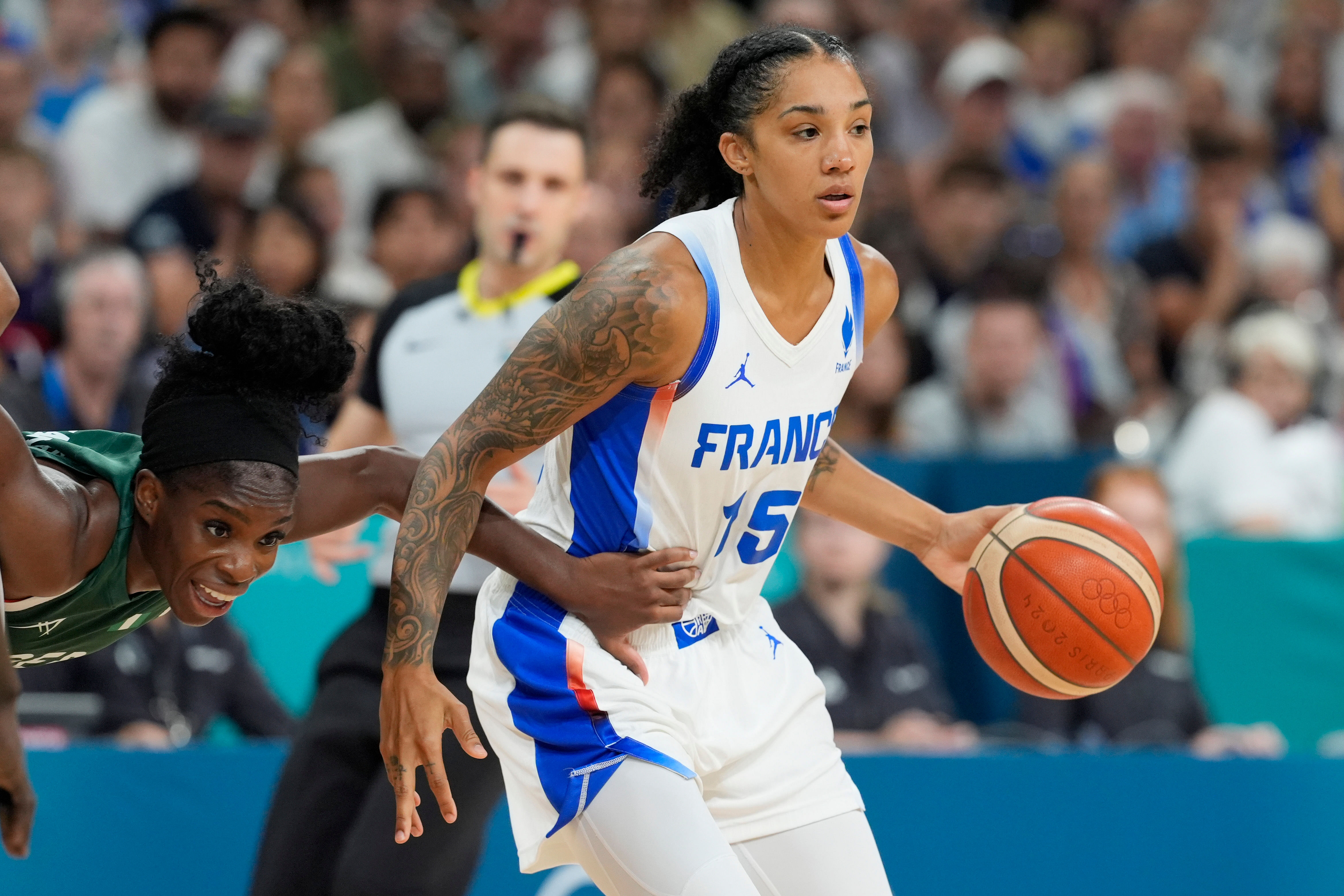 Who is Gabby Williams? Meet France PF ahead of Olympics women's