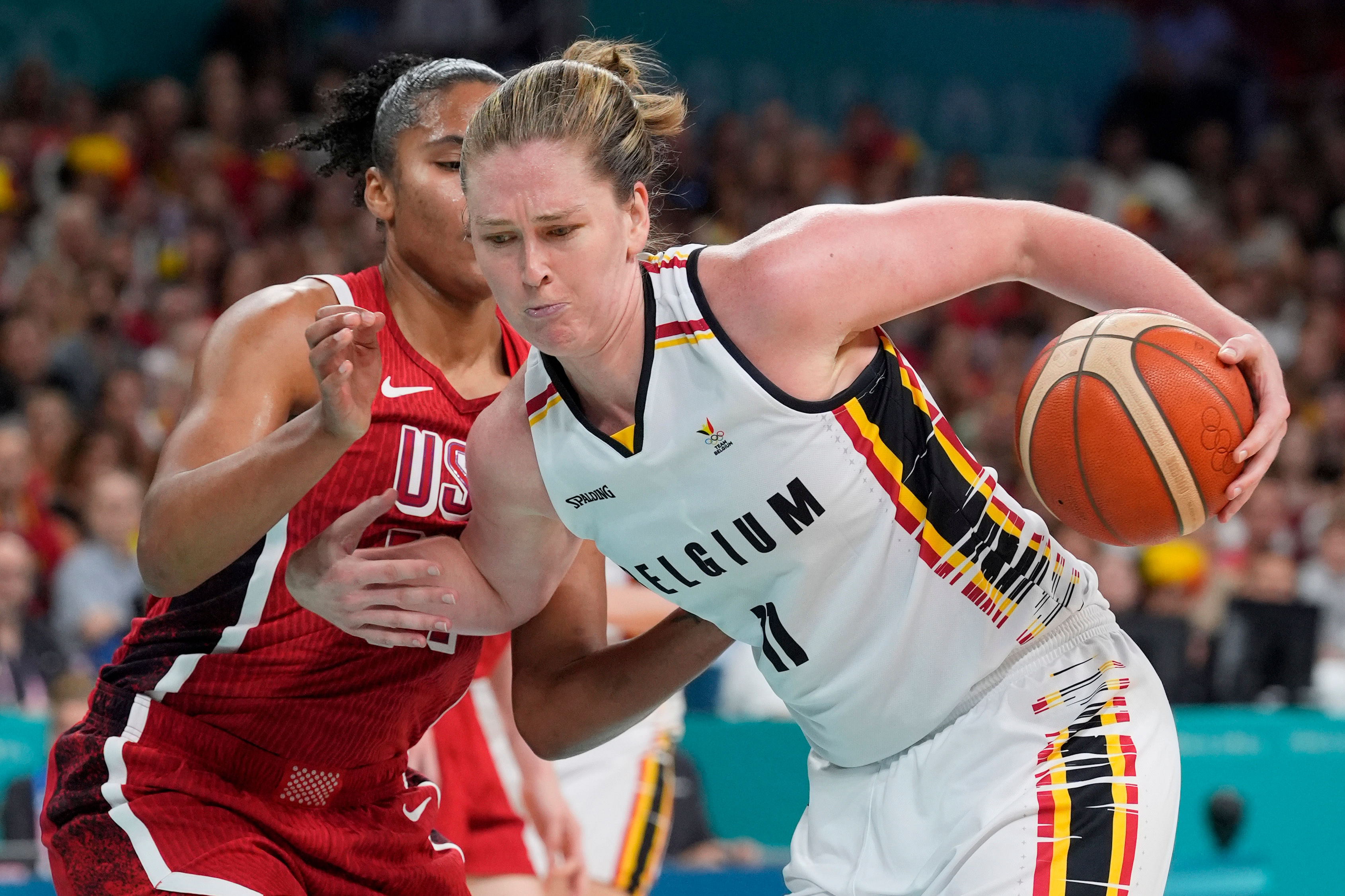 Belgium power forward Emma Meesseman controls the ball against USA during the Olympics women&#039;s basketball event at Stade Pierre-Mauroy. Photo Credit: IMAGN