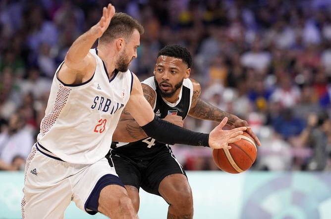 Former Bulls guard Carlik Jones debunks claims of turning down NBA offers to join EuroLeague