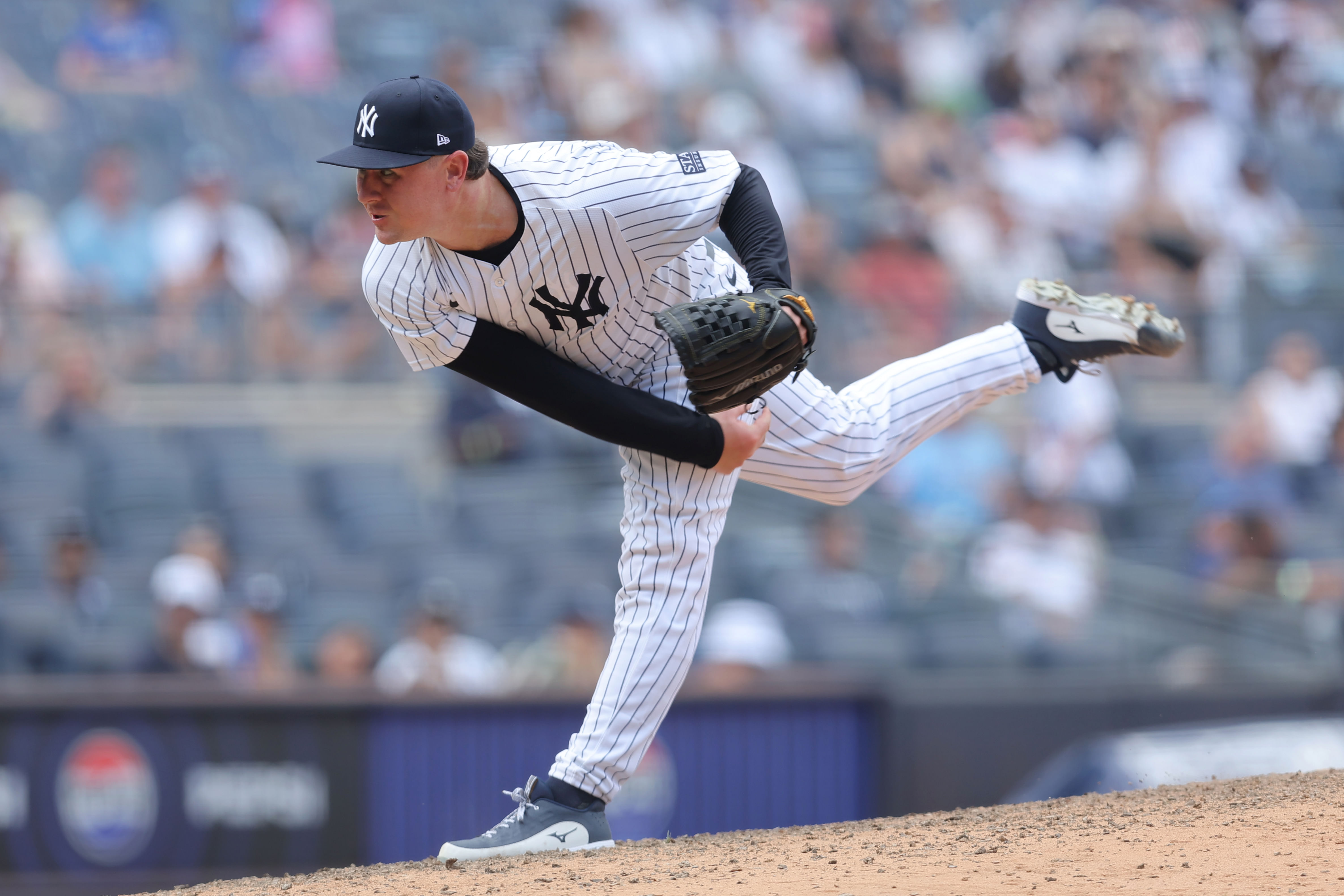 Mark Leiter Jr. had to shave for the Yanks (Credits: IMAGN)