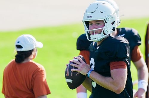 Texas QB Quinn Ewers is a settled star, but how will he split time with Arch Manning in 2024? (Photo credit: IMAGN)