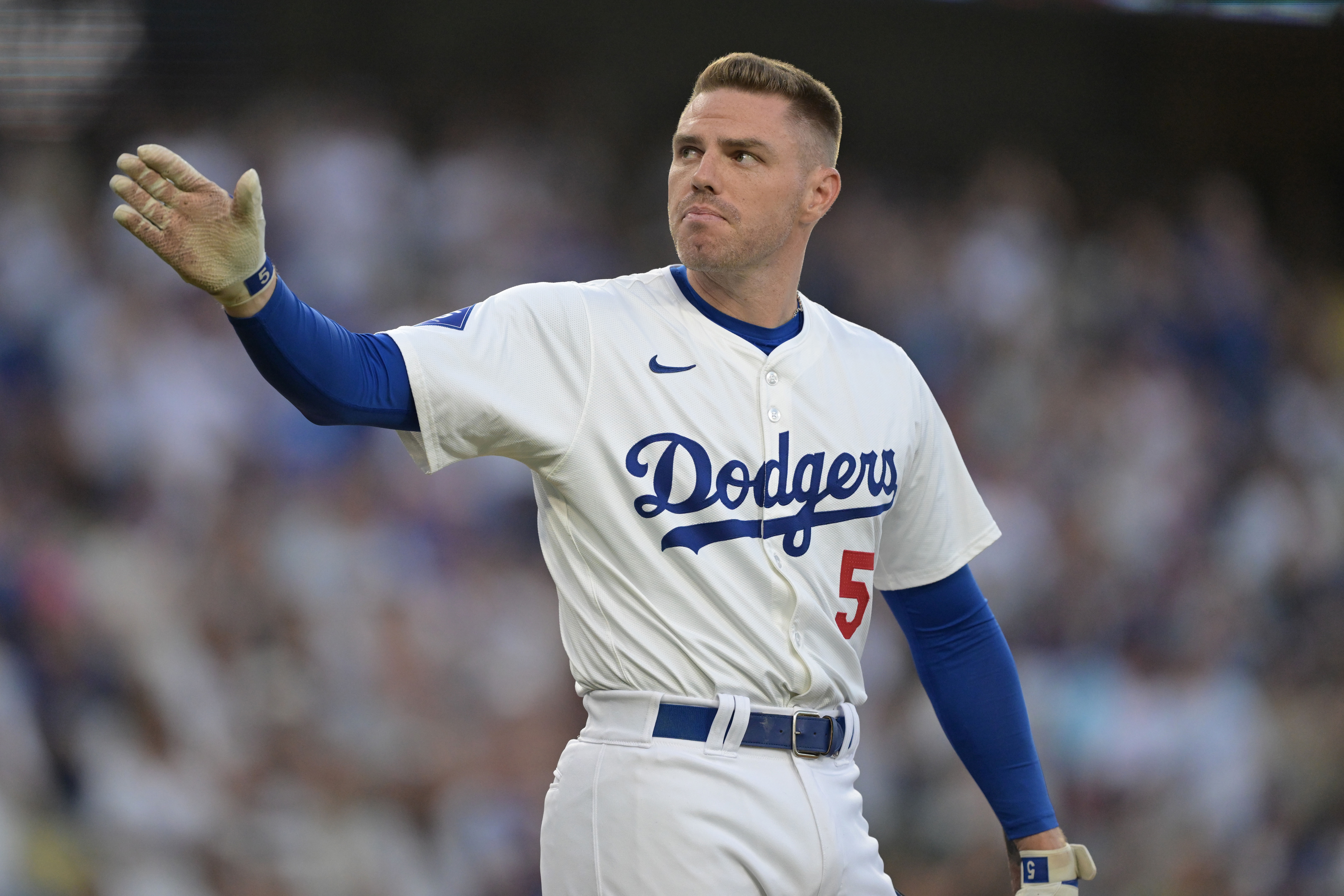 MLB: Philadelphia Phillies at Los Angeles Dodgers - Source: Imagn