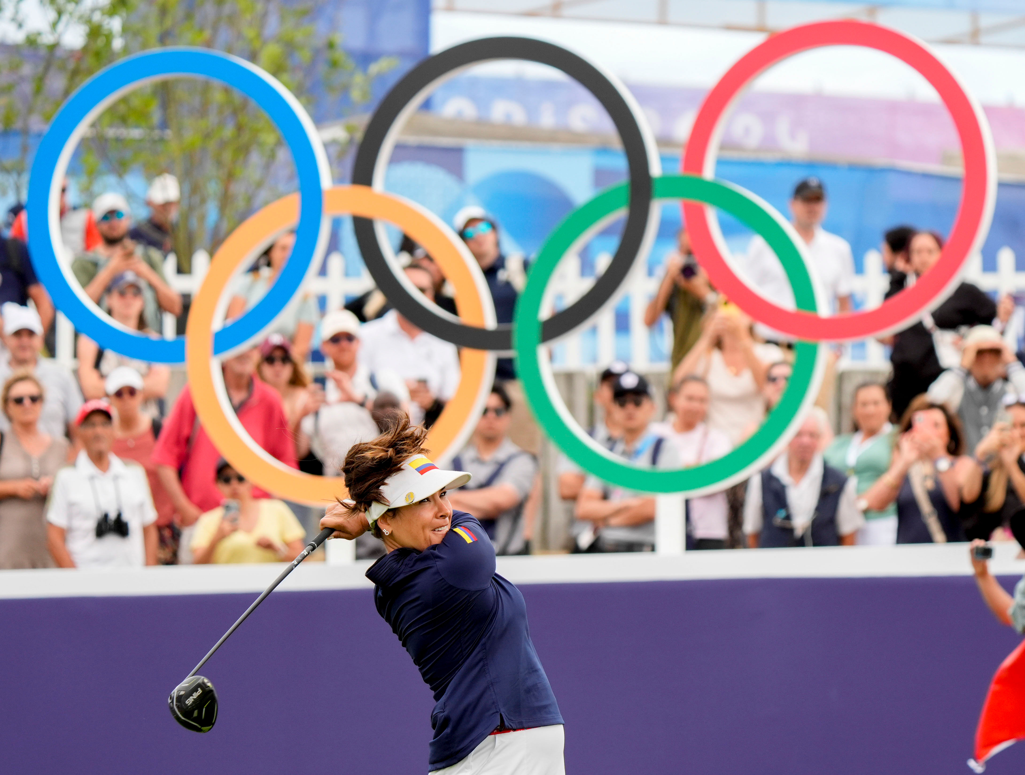 Who is leading women's golf at the 2024 Paris Olympics after Day 3