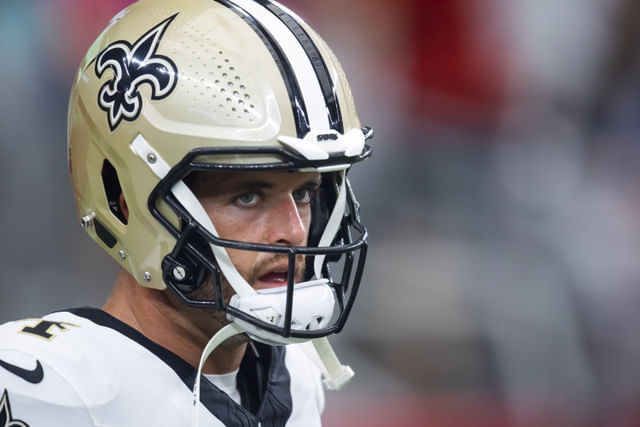 Is Derek Carr playing today? Latest on Saints QB for Week 2 NFL