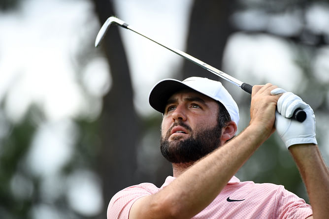 "How is that possible?" - Scottie Scheffler loses his cool after his shot into No.10 at Castle Pines led to double bogey
