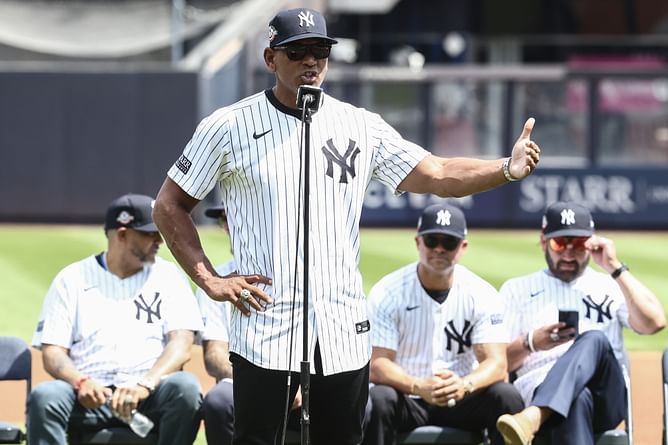 "Feels like yesterday" - Alex Rodriguez gets emotional while reuniting with former teammates on Yankees' Old-Timer's Day