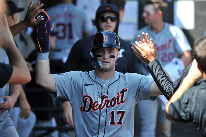 "Some sick plays in the field" - Rangers' Josh Jung gets emotional about 'little bro' Jace Jung's stellar big league performance for Tigers