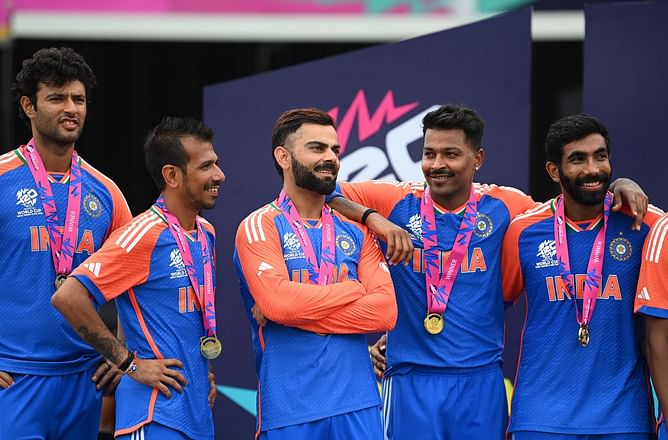 "Every Indian who does their job with honesty and sincerity is a key player for Team India" - Cricketers extend wish on 78th Independence Day
