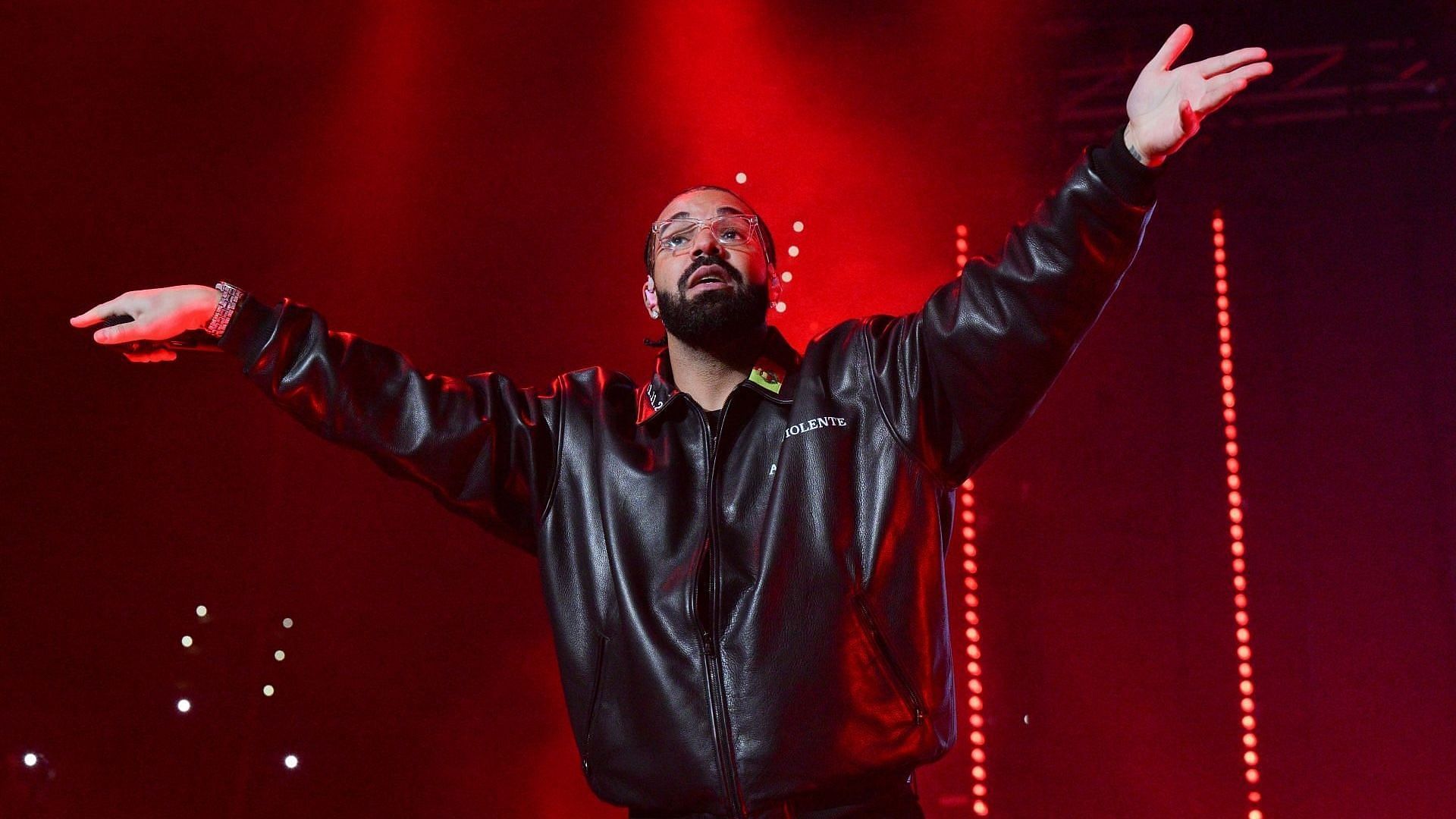 Rapper Drake performs onstage during &quot;Lil Baby &amp; Friends Birthday Celebration Concert&quot; at State Farm Arena on December 9, 2022 in Atlanta, Georgia. (Photo by Prince Williams/Wireimage)