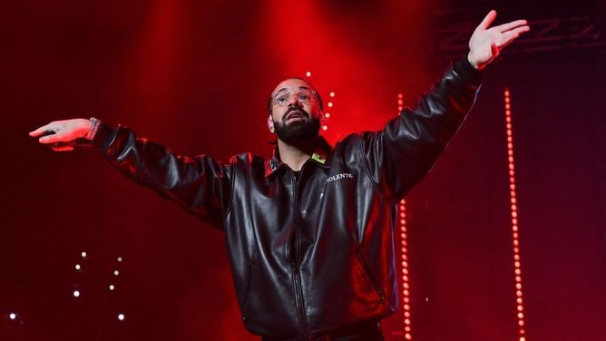 From Drake recording demo's for Kanye West to alternate album artwork - Major highlights from Drizzy's new "100 Gigs For Your Headtop" website