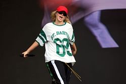 “Girl what the f*** was that” — Renee Rapp reacts to her Reading Festival performance being cut short due to technical difficulties from rain